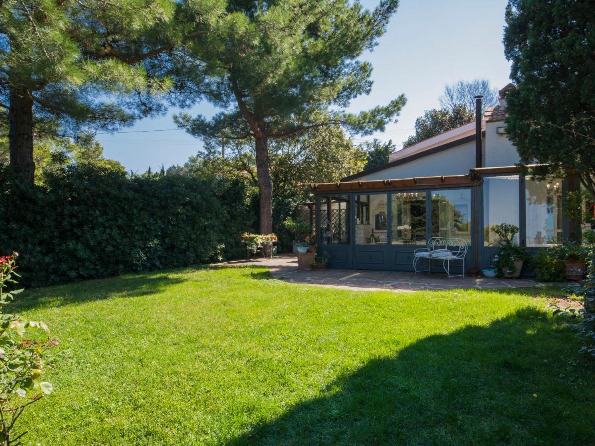 Villa La Casa Vivente By Interhome Ліворно Екстер'єр фото